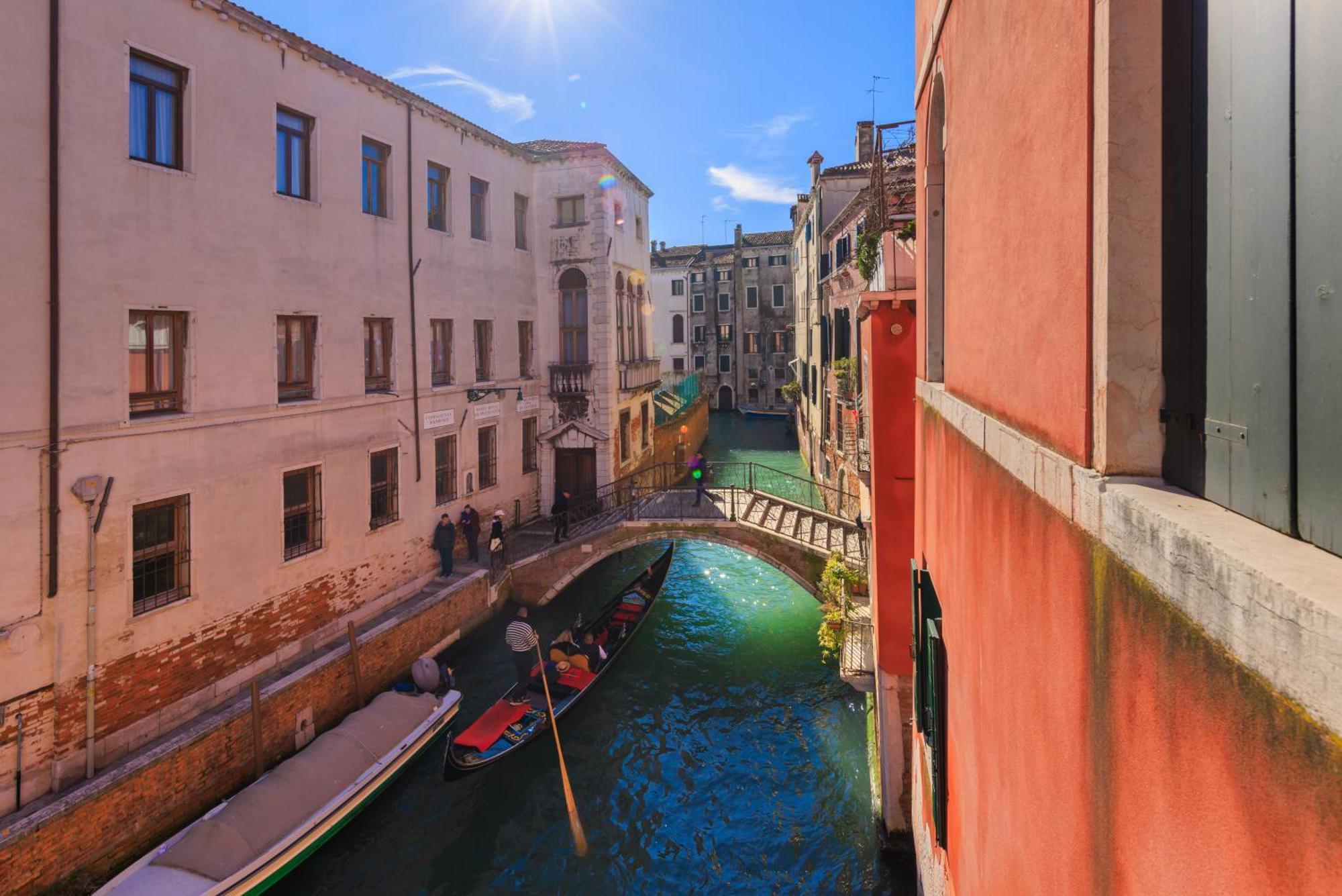 Appartement Tadomo - Corte Del Cafetier Venetië